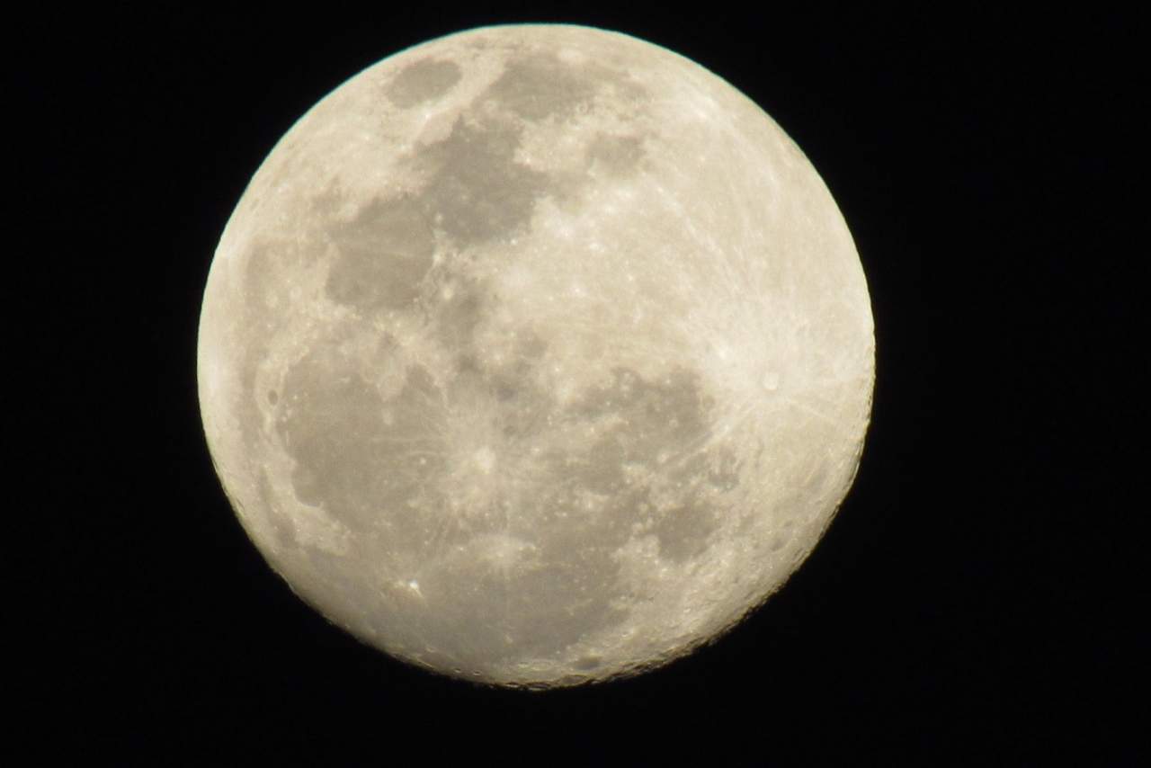 Nazaret Hermida: Astrología horaria en COVID-19 ¿Qué dice sobre las restricciones?