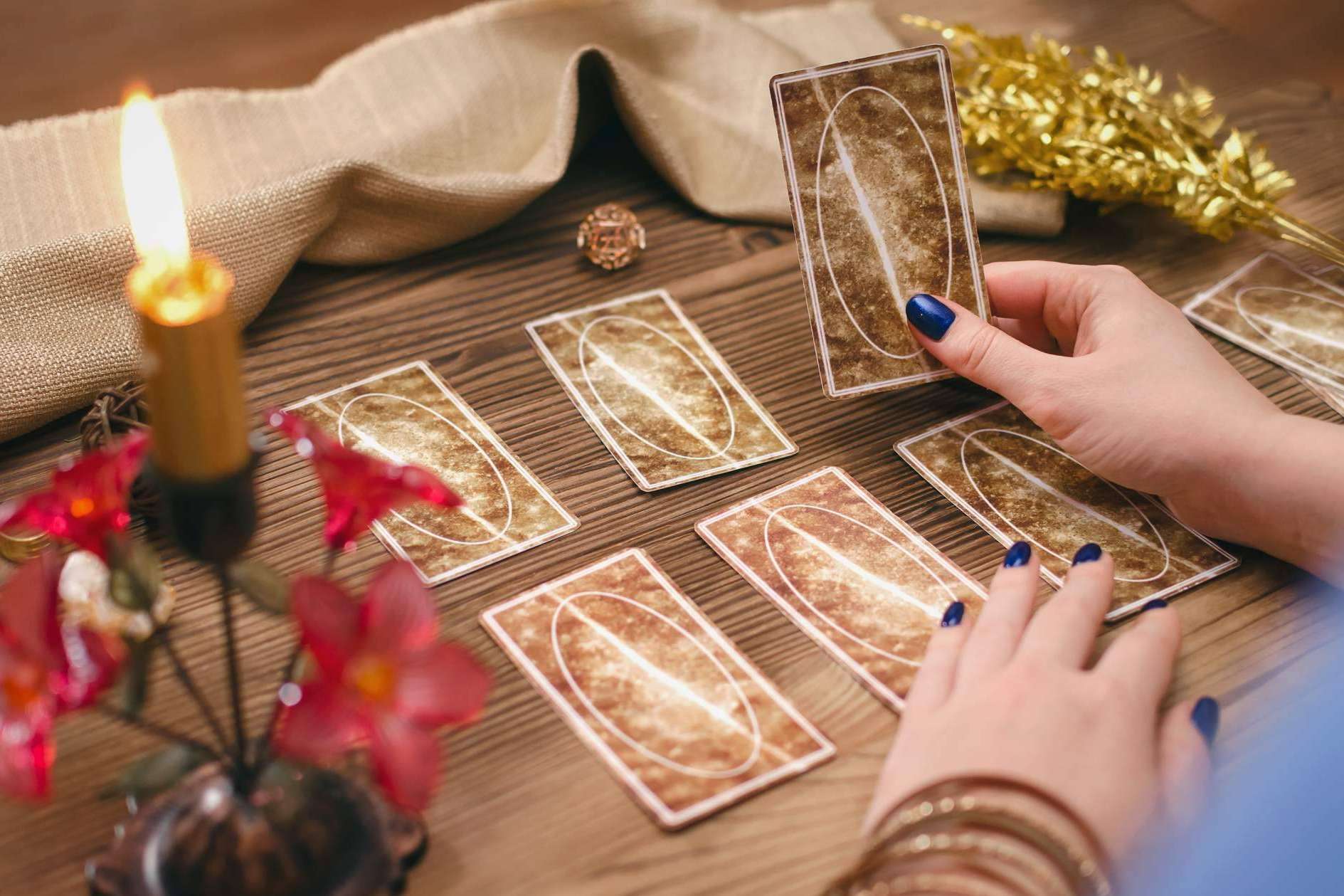 Tarot de las Meigas: los videntes que ofrecen consultas de 30 minutos por 10 euros