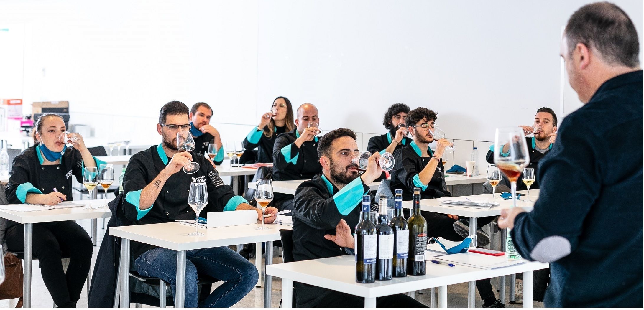 20 jóvenes granadinos se especializan en Dirección de Operaciones de Sala con Fundación Mahou San Miguel