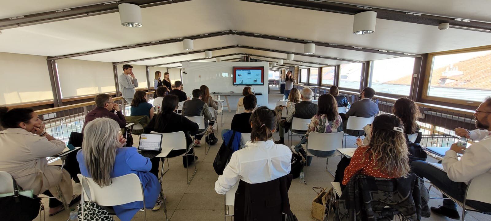 El Consorcio Passivhaus-nZeb firma un acuerdo de colaboración con el COAM