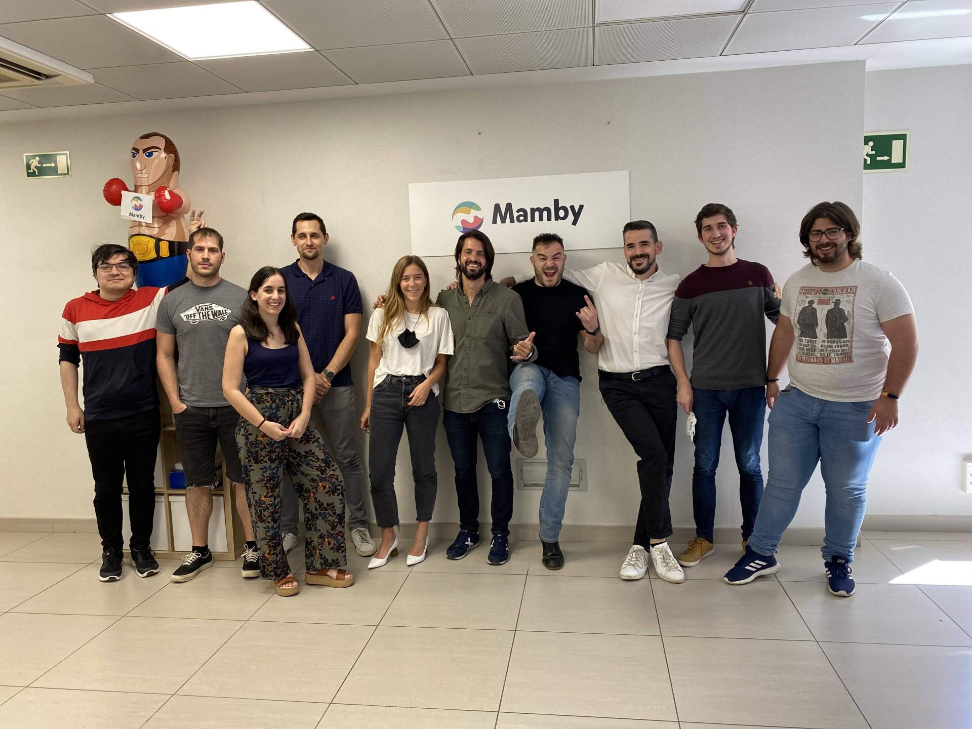 Mamby, la red social que paga el contenido con Bitcoin