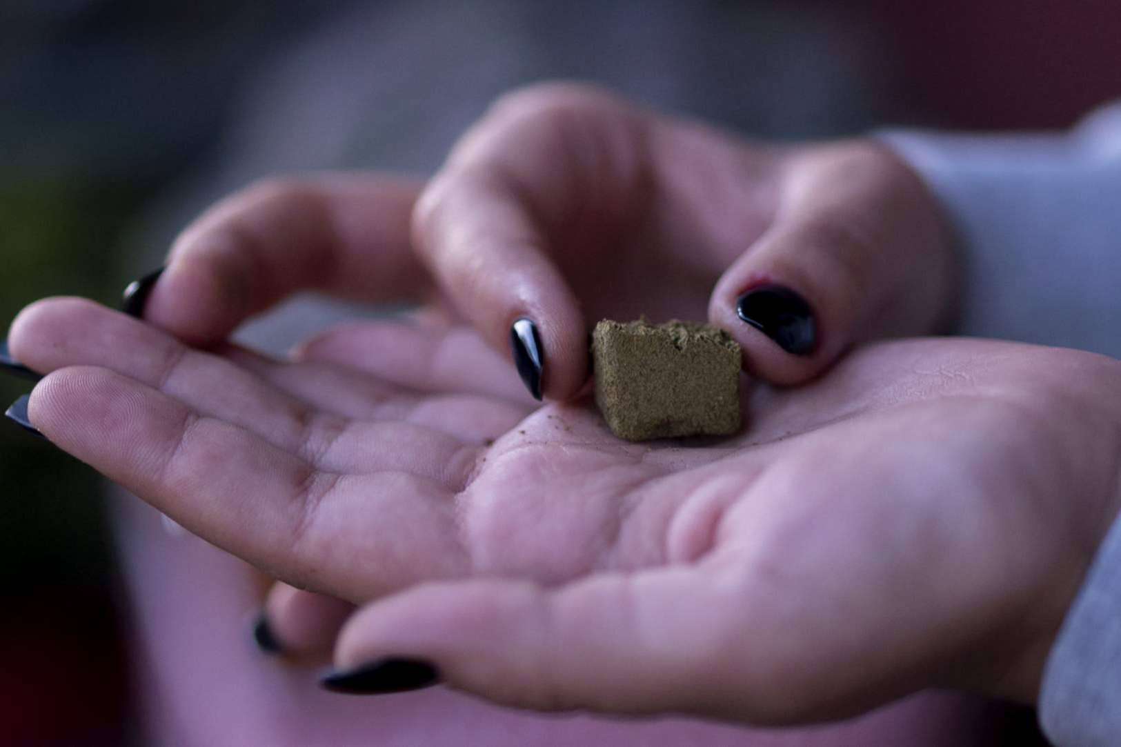 ¿Cuáles son los beneficios del hachís CBD?, con Greenberry CBD