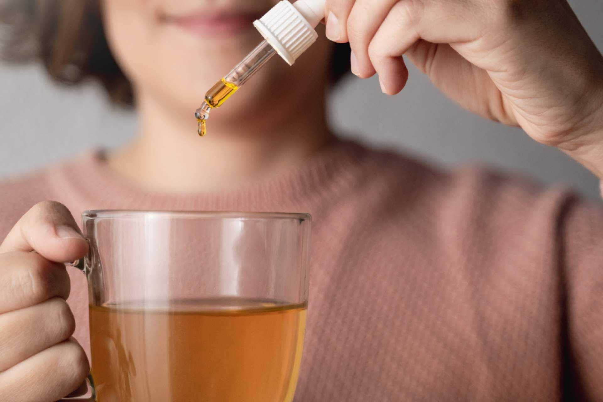 ¿Se puede conducir bajo los efectos del CBD? , con La Mal Querida