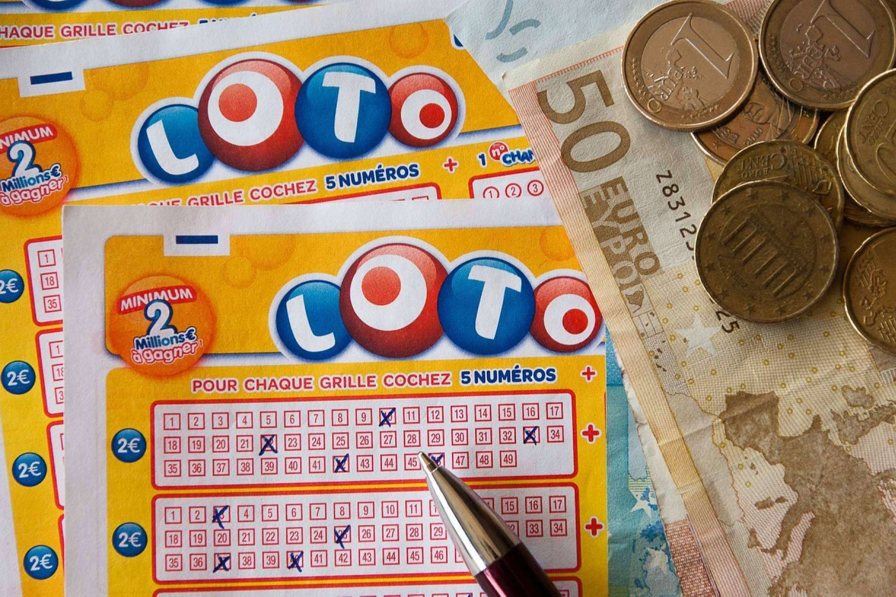 Comprobar la lotería sin moverse de casa con Lotería en Línea