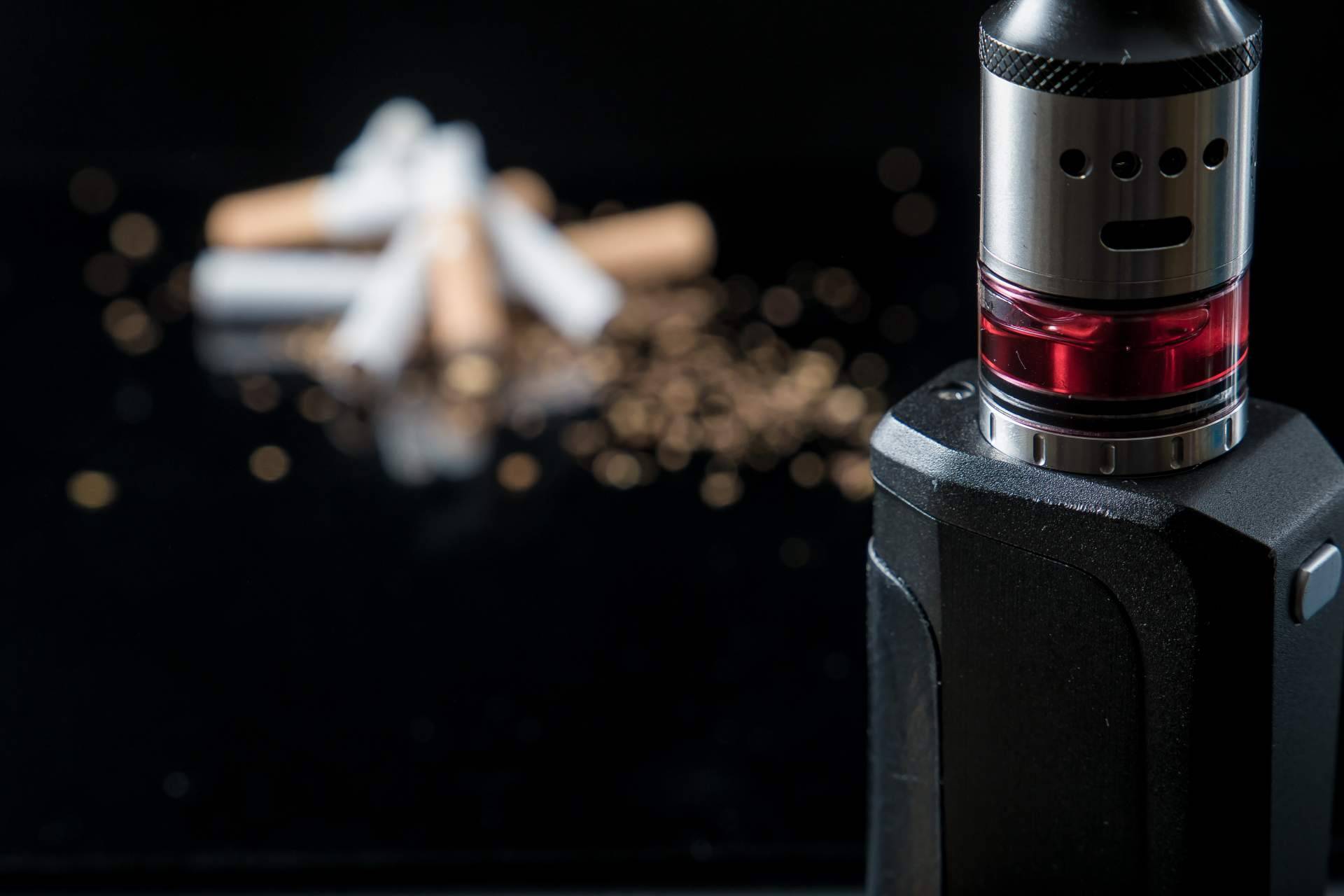 ¿Los cigarrillos electrónicos pueden ayudar a las personas a dejar de fumar?, por The Vape Lab 3